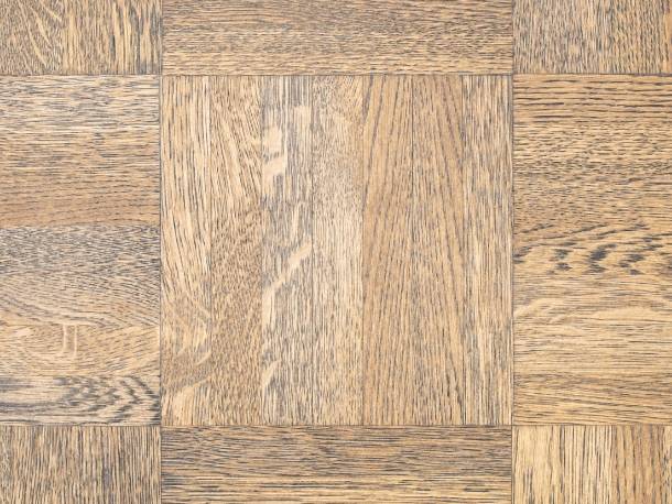 3 bonnes raisons de rénover un parquet (au lieu de le changer).