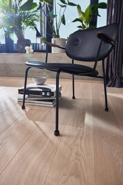 Parquet verni : un professionnel vous conseille !